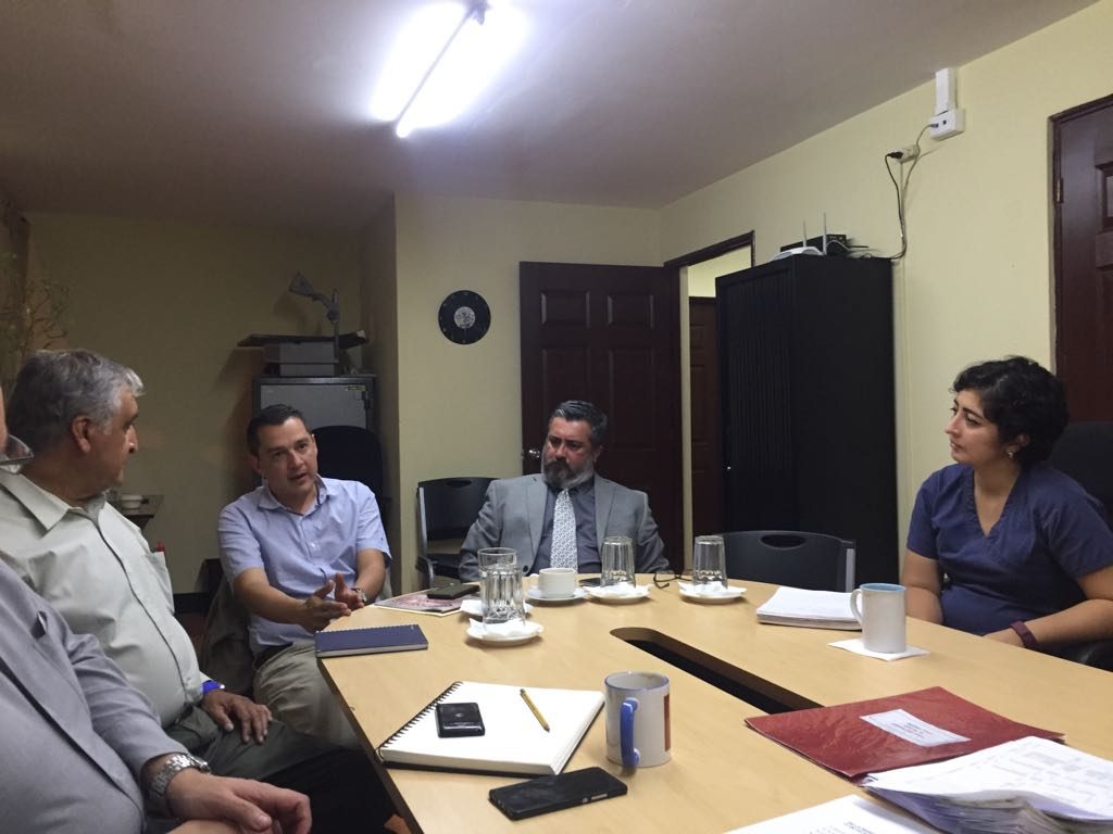 Por la izquierda Dr Rosas, Dr Montoya Imeri, Dr Guillermo Ortega, Dra Godoy